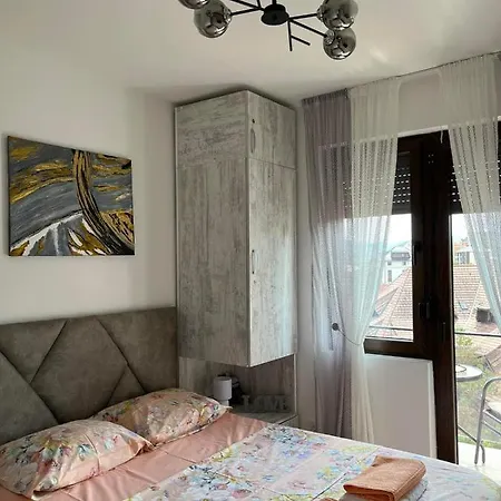 Velles Апартаменты *