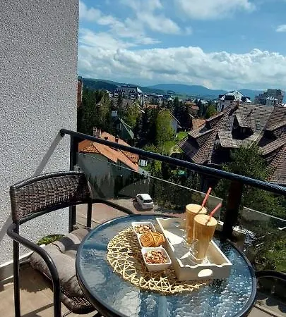 アパート Velles ズラティボール